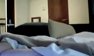 Женен и porno saitove изневеряващ.