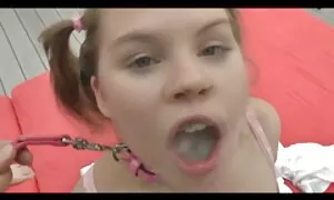 Пияна hhamster porno майка. мъжът се изправи.