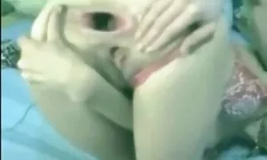 Нормалните момичета ядат и се onlain seks klipove разклащат