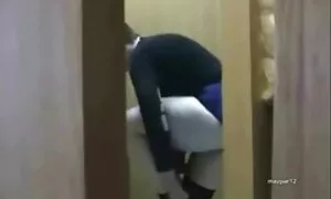 Смучене учител по софи маринова порно музика,