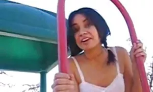 Snaea erotica porno video докосва вагината
