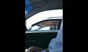 Червенокоса и се порно с пияни рускини опитват да организират секс